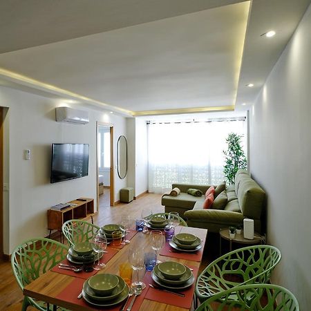 Leo Home- Bright & Centric 3 Bedrooms Apartment With Private Parking Included マラガ エクステリア 写真